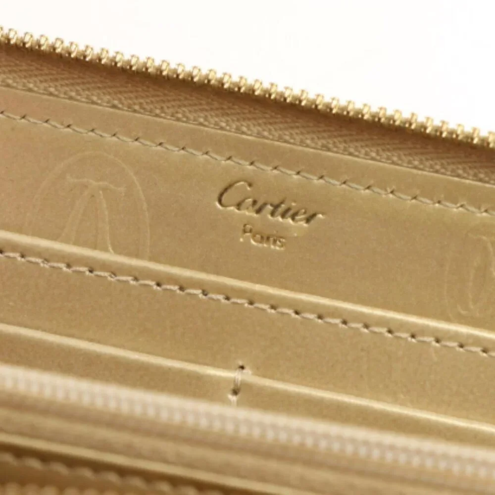 Cartier Happy Birthday Round Zip Long Wallet in gold-colored patent leather - Picture 4 of 9